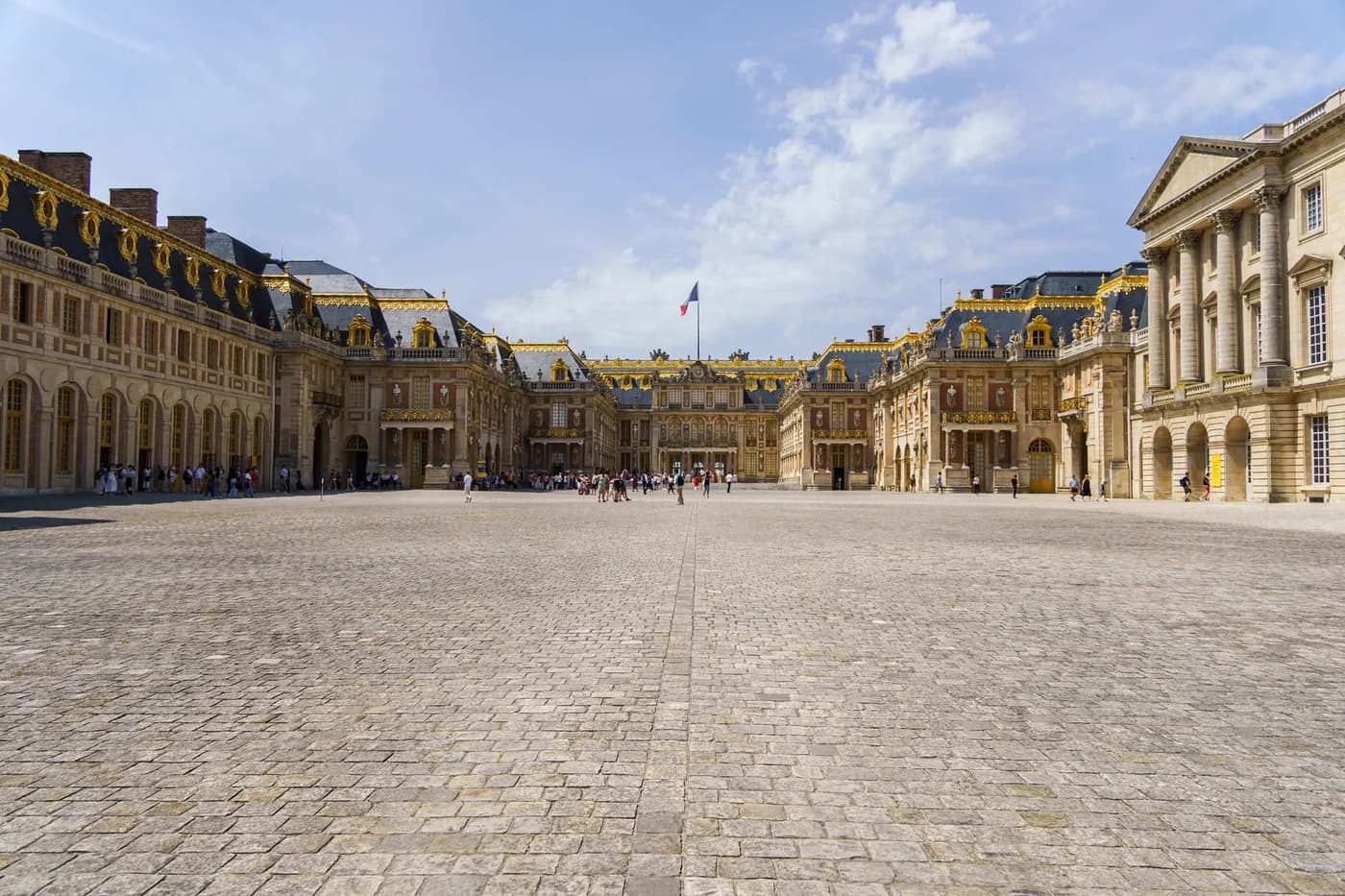 Treasure hunt at the Château de Versailles