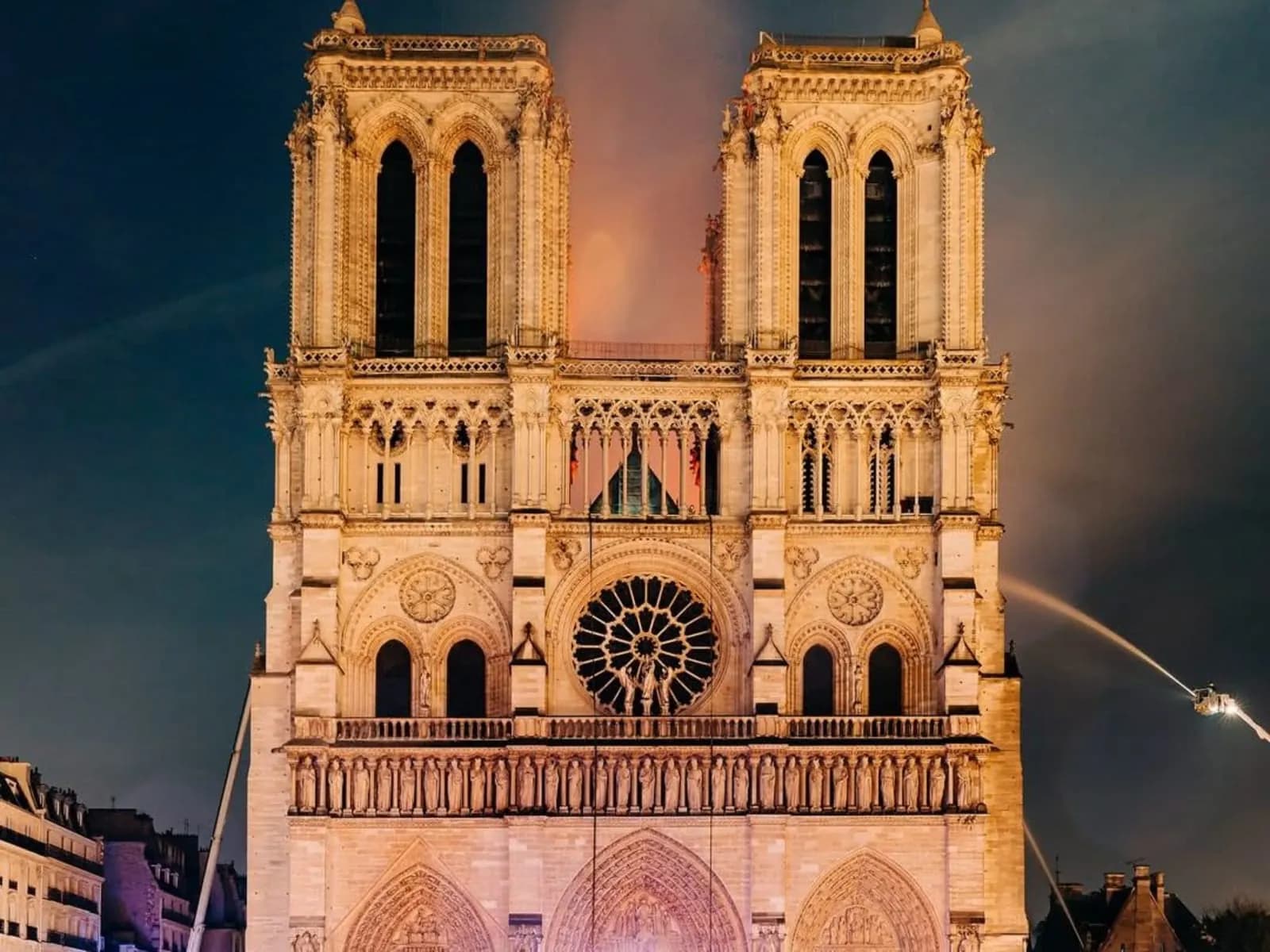 Notre-Dame restoration site visit