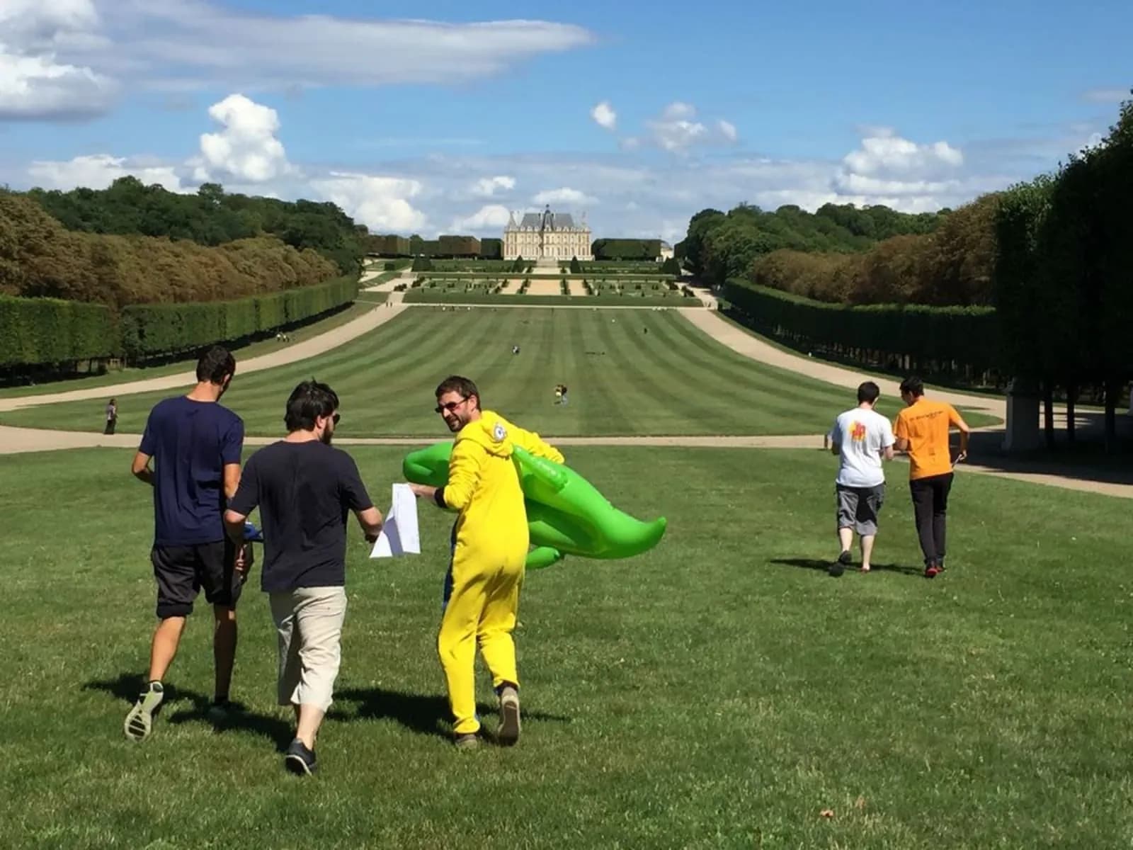 Team olympiad in the Parc de Sceaux