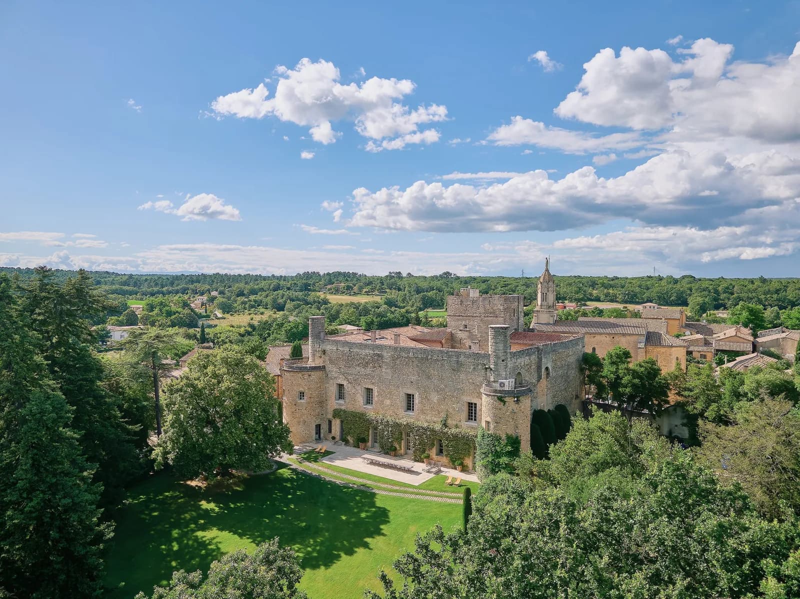 Exterior view of Bastide des Garrigues, a private estate for groups in its grounds, Gard, north of Nîmes