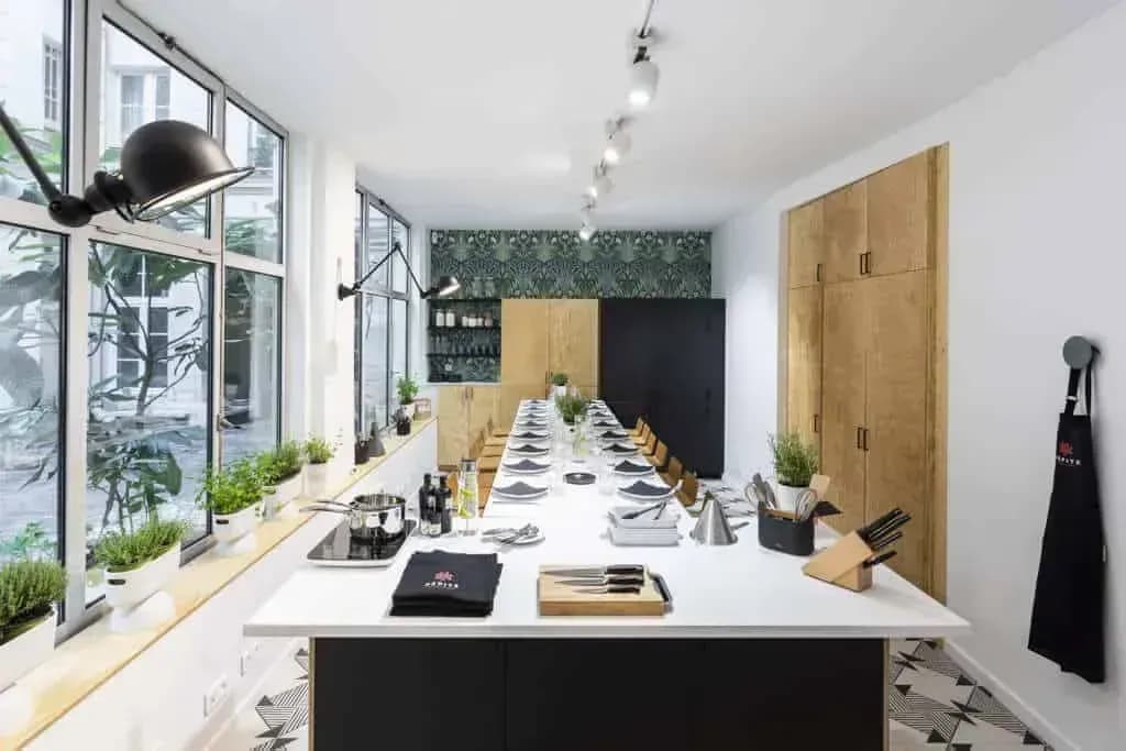 Culinary workshop with a fully equipped kitchen