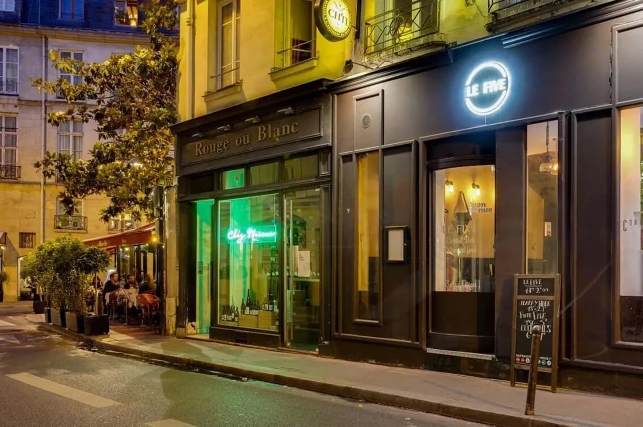 Le Five, unconventional event venue for corporate events in Paris 6e, up to 70 guests