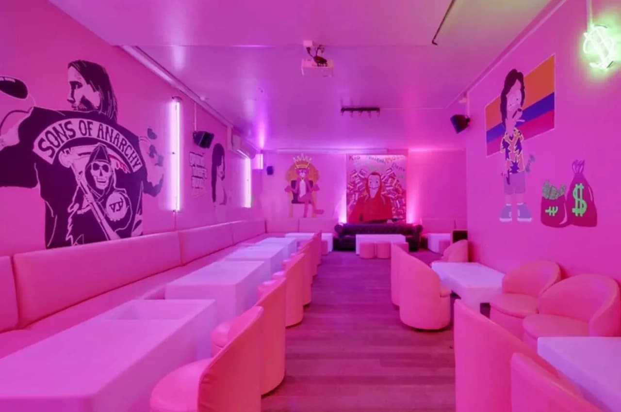 The J'club, unconventional event venue for corporate events in Paris 11e, up to 200 guests