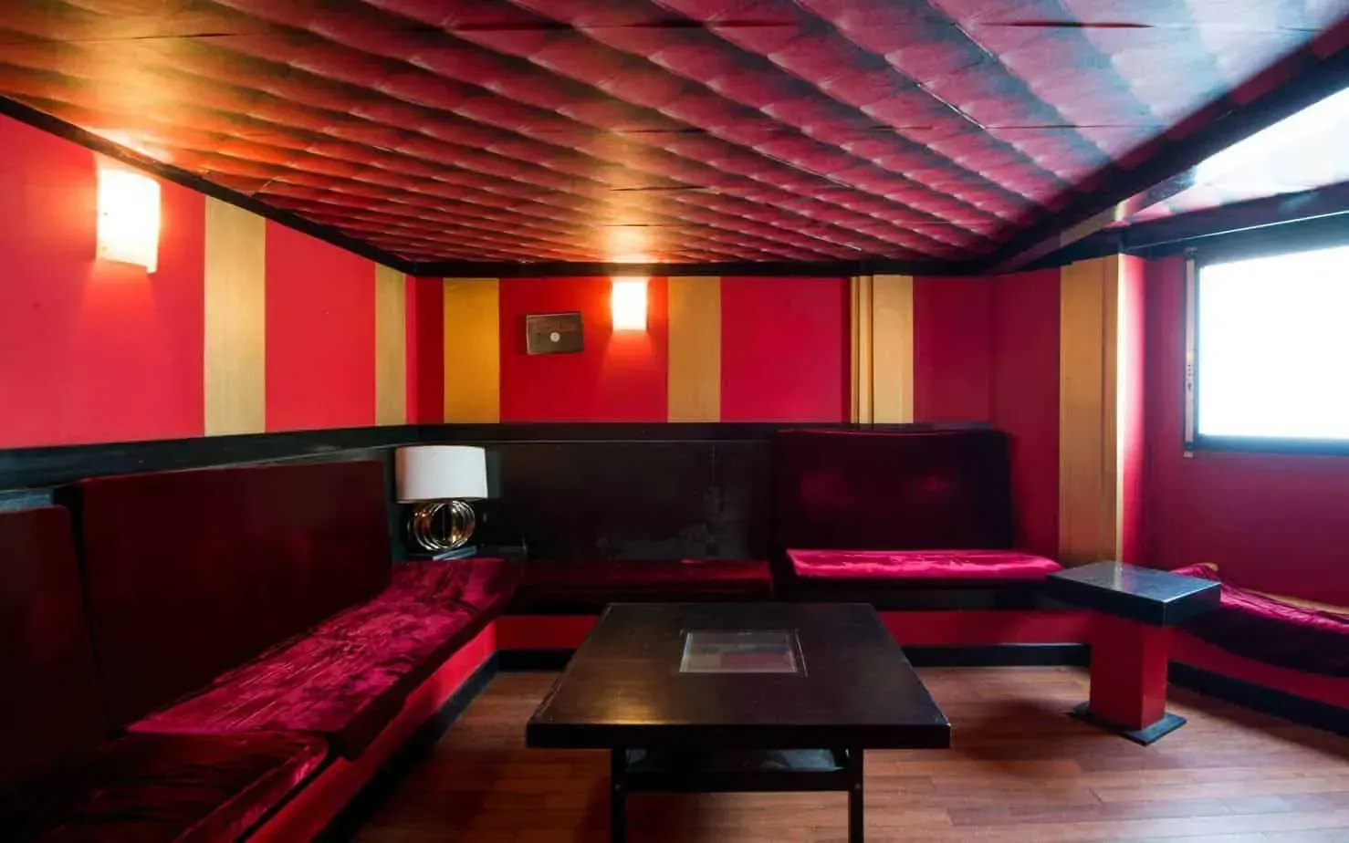 Art Deco Hall, Boulevard des Italiens: interior and atmosphere, Paris 9e