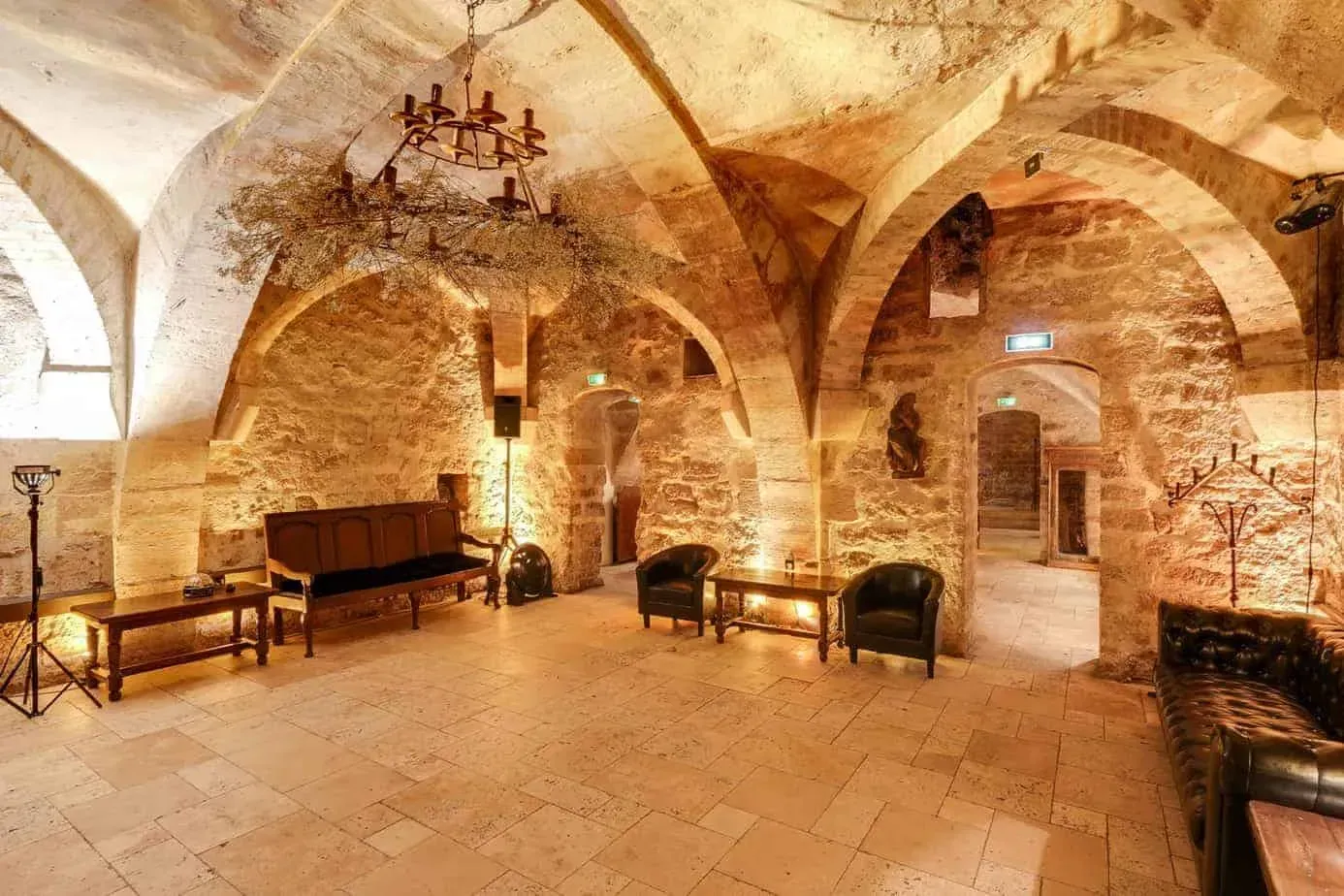 Benedictine Vaulted Hall, Saint-Germain, main room view