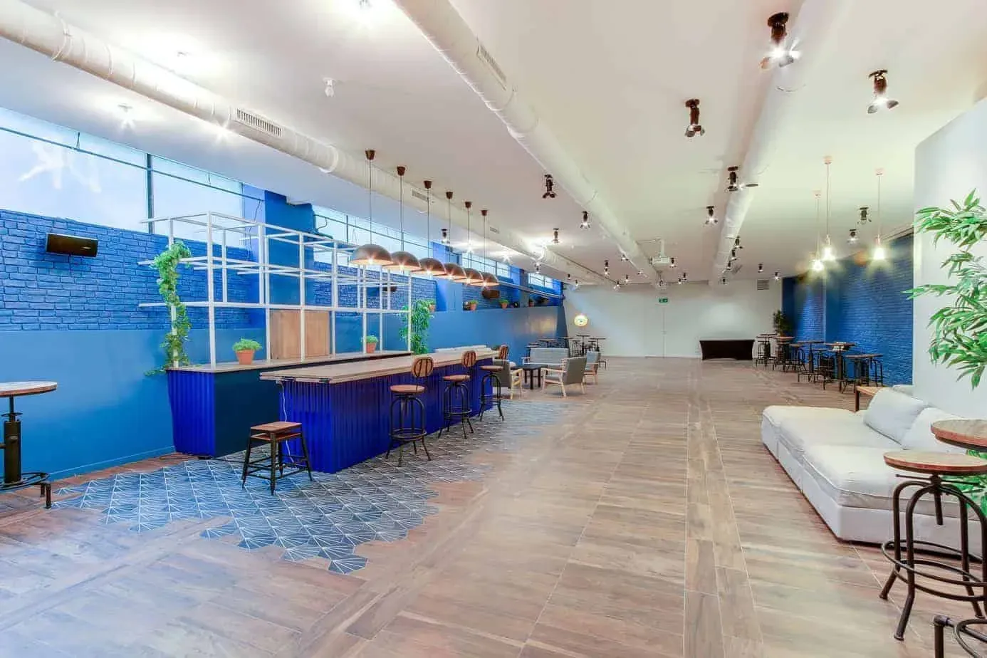 Industrial Chic Venue, Rue des Vinaigriers: reception and seminar venue in Paris 10e