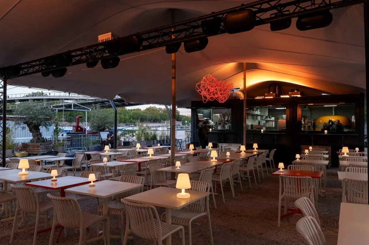 PLAT/FORM: interior and atmosphere, Paris 13e