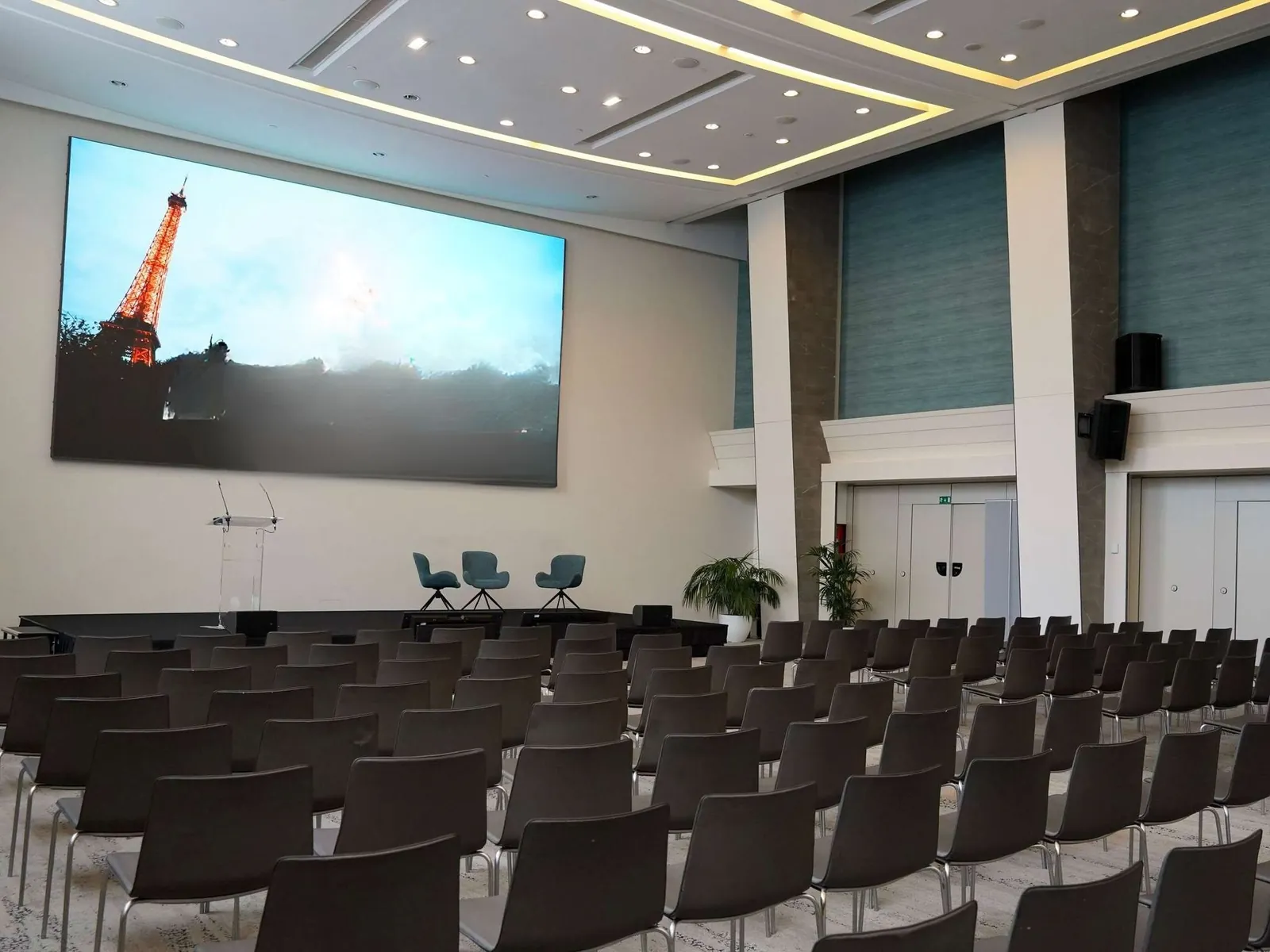 Auditorium contemporain, avenue de Suffren, Paris 15e: reception and seminar venue in Paris 15e